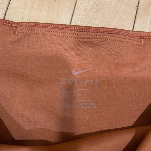 Nike dri-fit size medium burnt orange pink color block - Picture 3 of 6